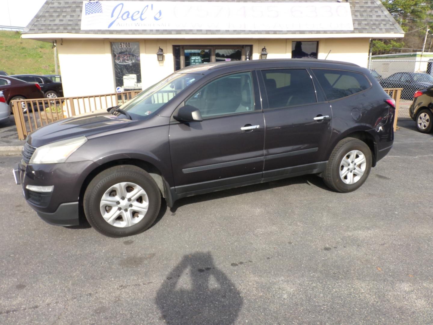 2013 Gray Chevrolet Traverse (1GNKRFEDXDJ) , located at 5700 Curlew Drive, Norfolk, VA, 23502, (757) 455-6330, 36.841885, -76.209412 - Photo#0